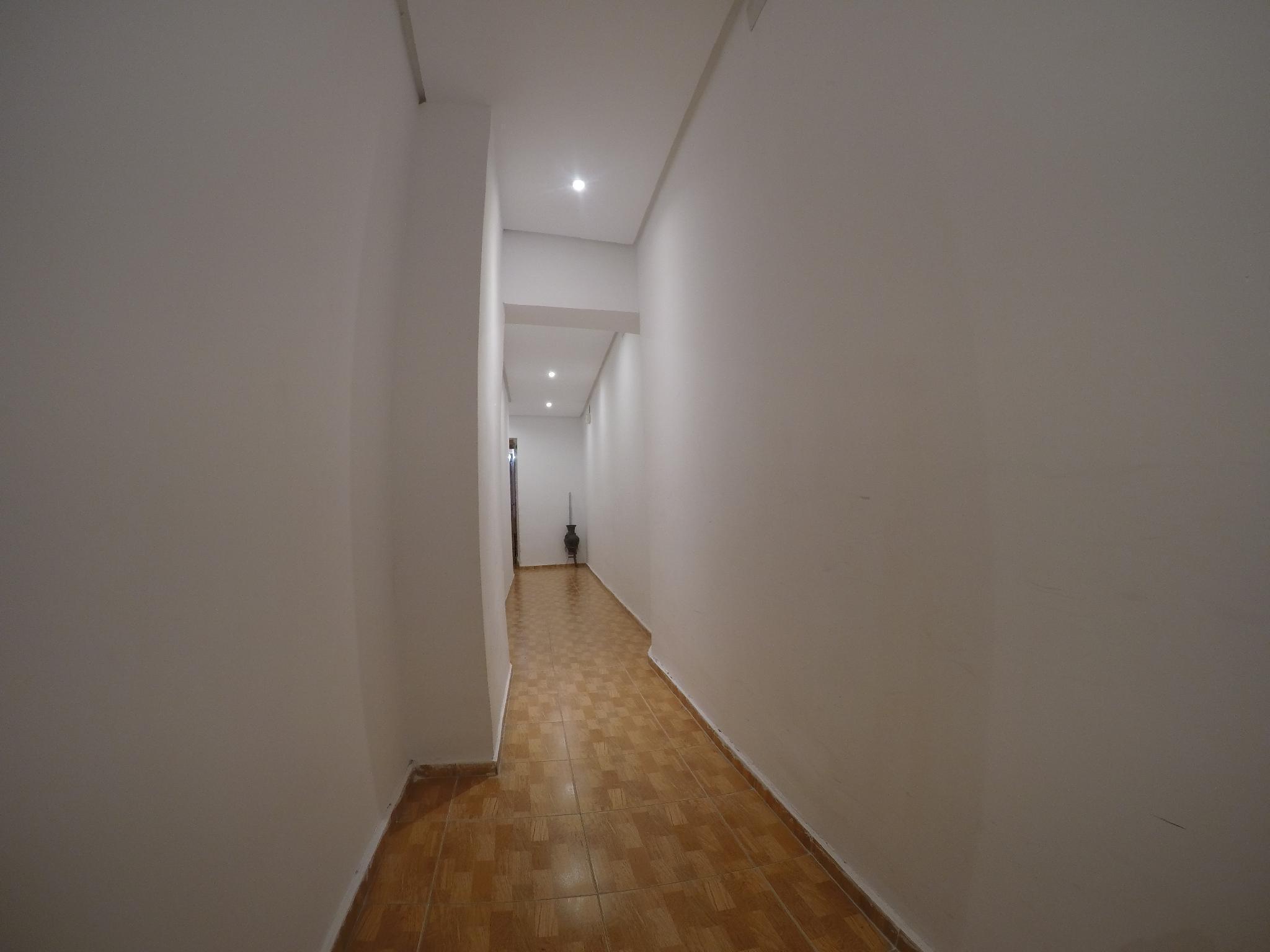 מדריד Hostal Los Perales מראה חיצוני תמונה A corridor